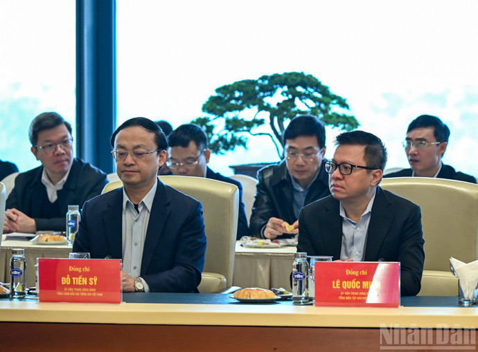 Asistentes a la cita.